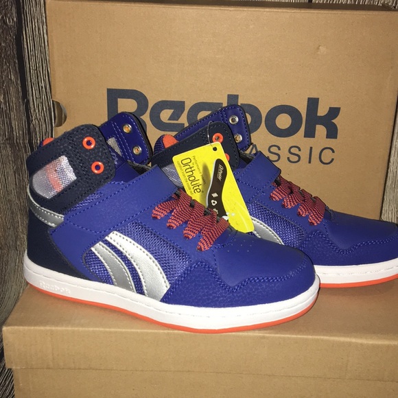 ๐ Reebok Mission 3.0 Mid Sneaker - Picture 6 of 8